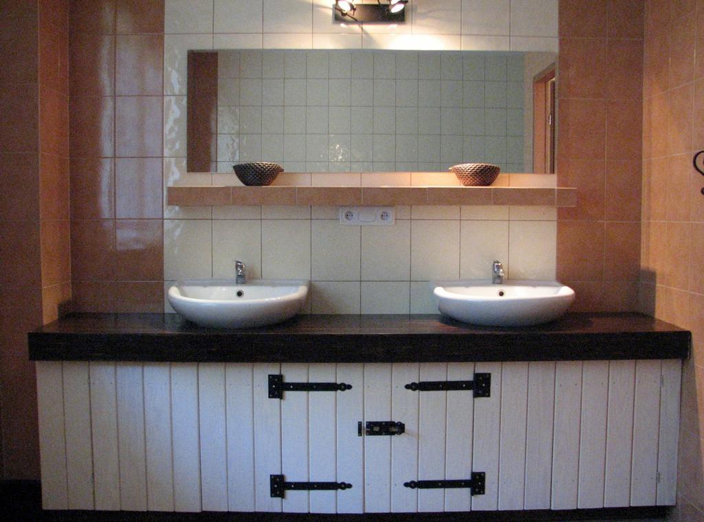 Za Piecem Villa Guzowy Piec Kamer foto